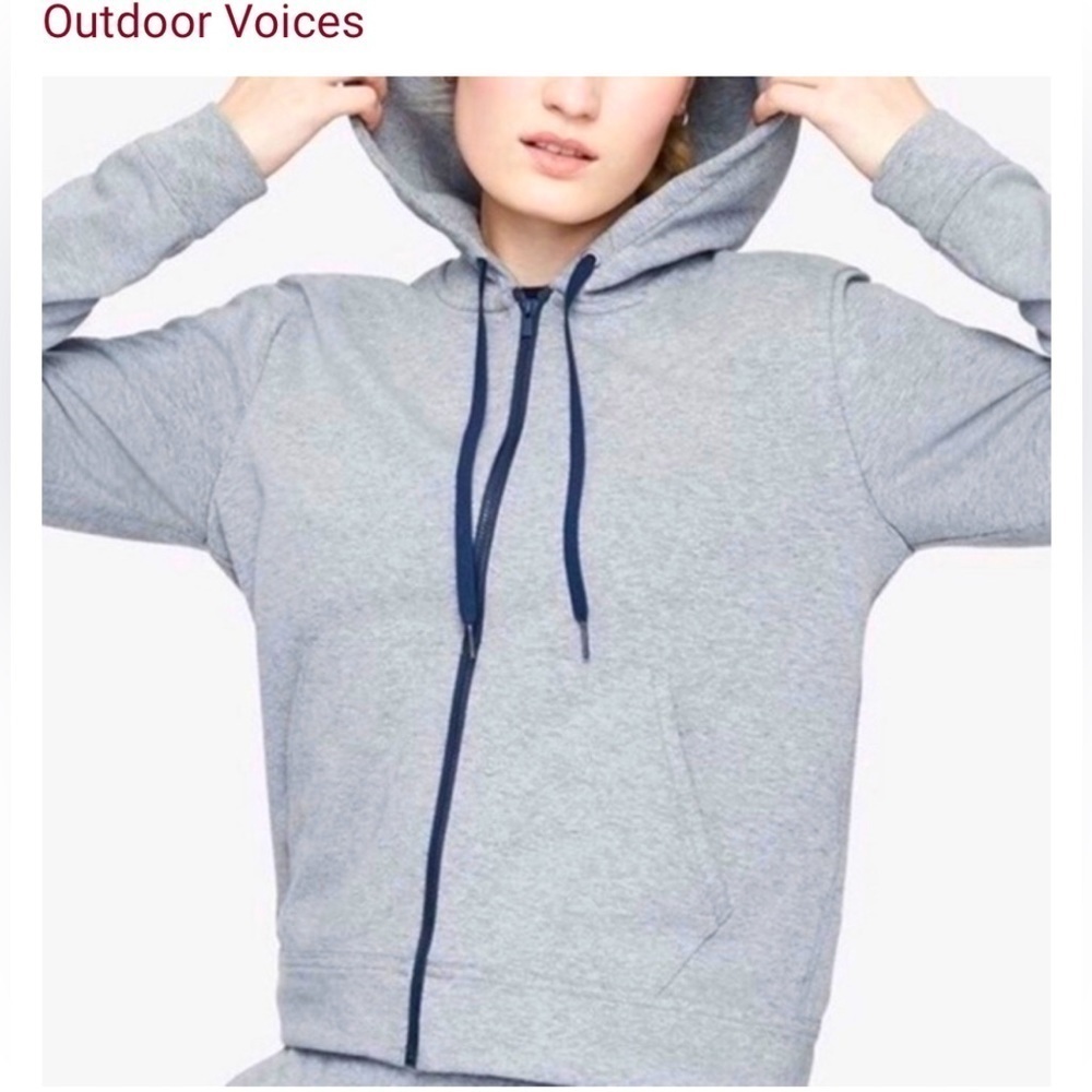Outdoor Voices Champ Zip-Up Hoodie, Ash/Navy, Women’s size M